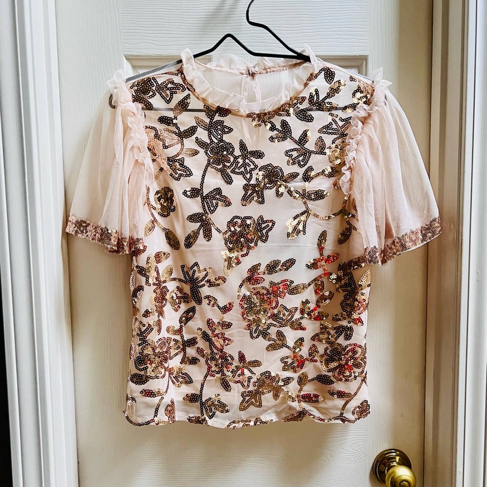Marc New York Gold shimmer lace top